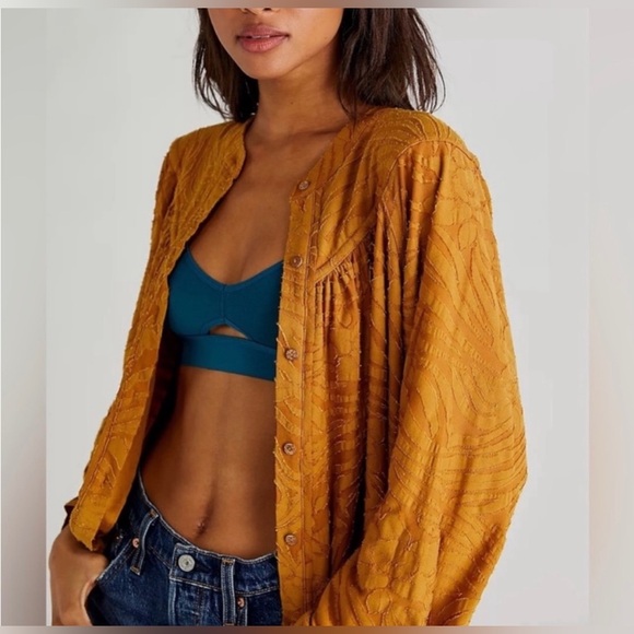 Free People Tops - Free People Can’t Stop Dreaming Oversized Textured Tunic